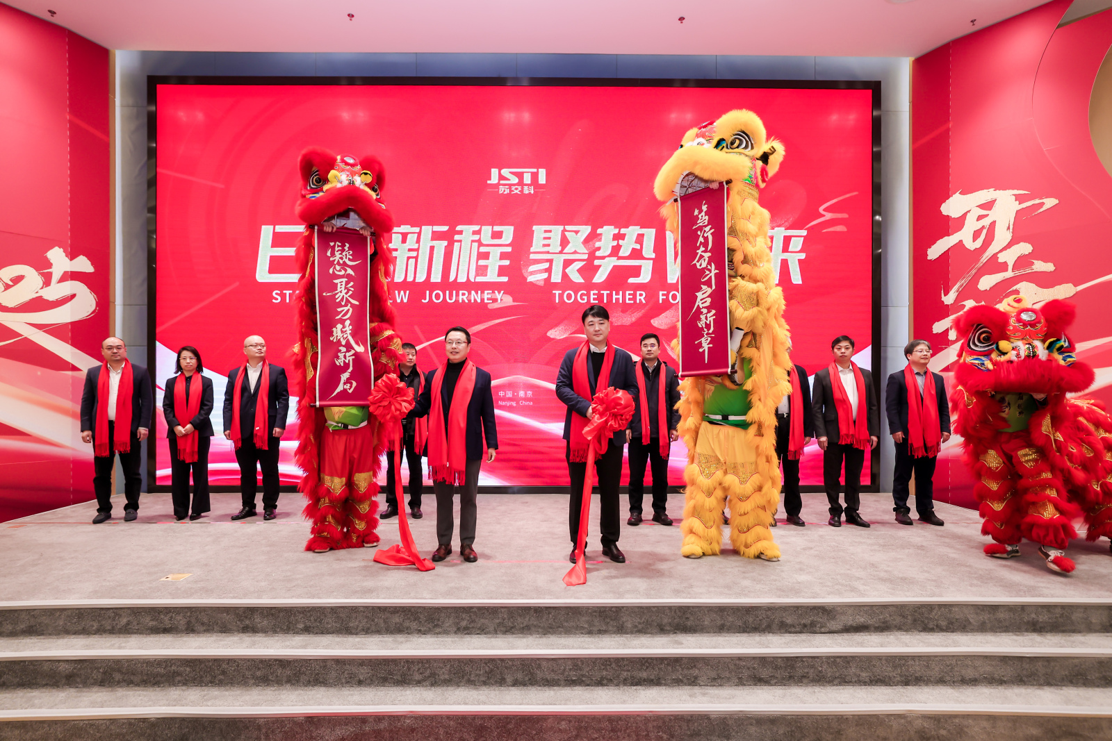 17389769679128605yMW.jpg 12959670.jpg